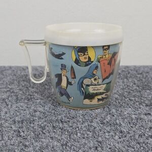 Vintage 1966 Batman Robin Plastic Mug Cup DC Comics Penguin Riddler *Read*